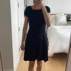 Mosique Black Short Sleeve Dress - Size Small